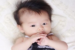 姓陈男孩五行缺水起名字